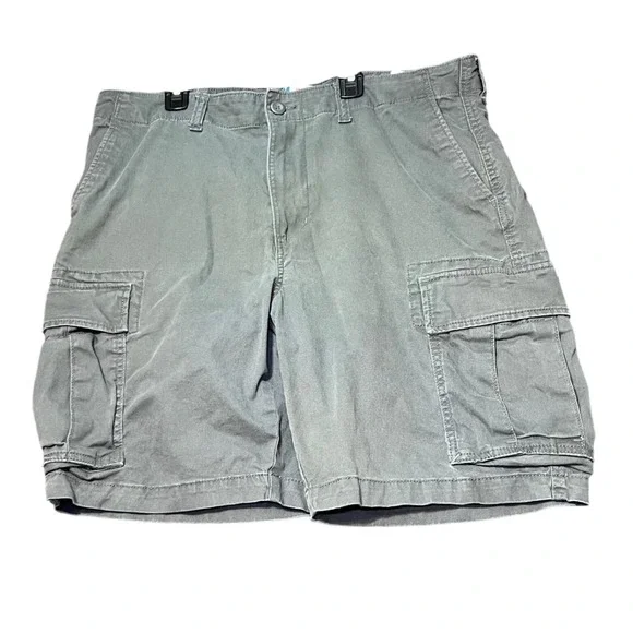Old Navy Lived In Straight Cargo Shorts Mens 38 Grey Built In Flex Pockets - Picture 2 of 16